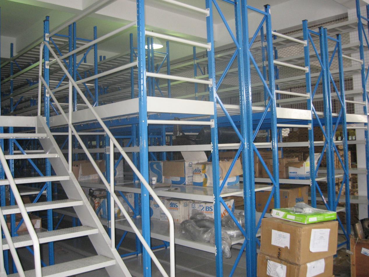 江蘇賽維亞倉庫貨架