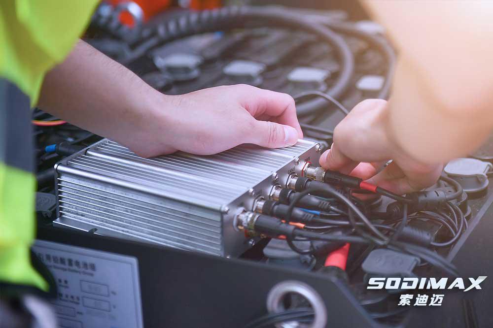 索迪邁SDM422AI叉車防撞預(yù)警限速報(bào)警系統(tǒng)