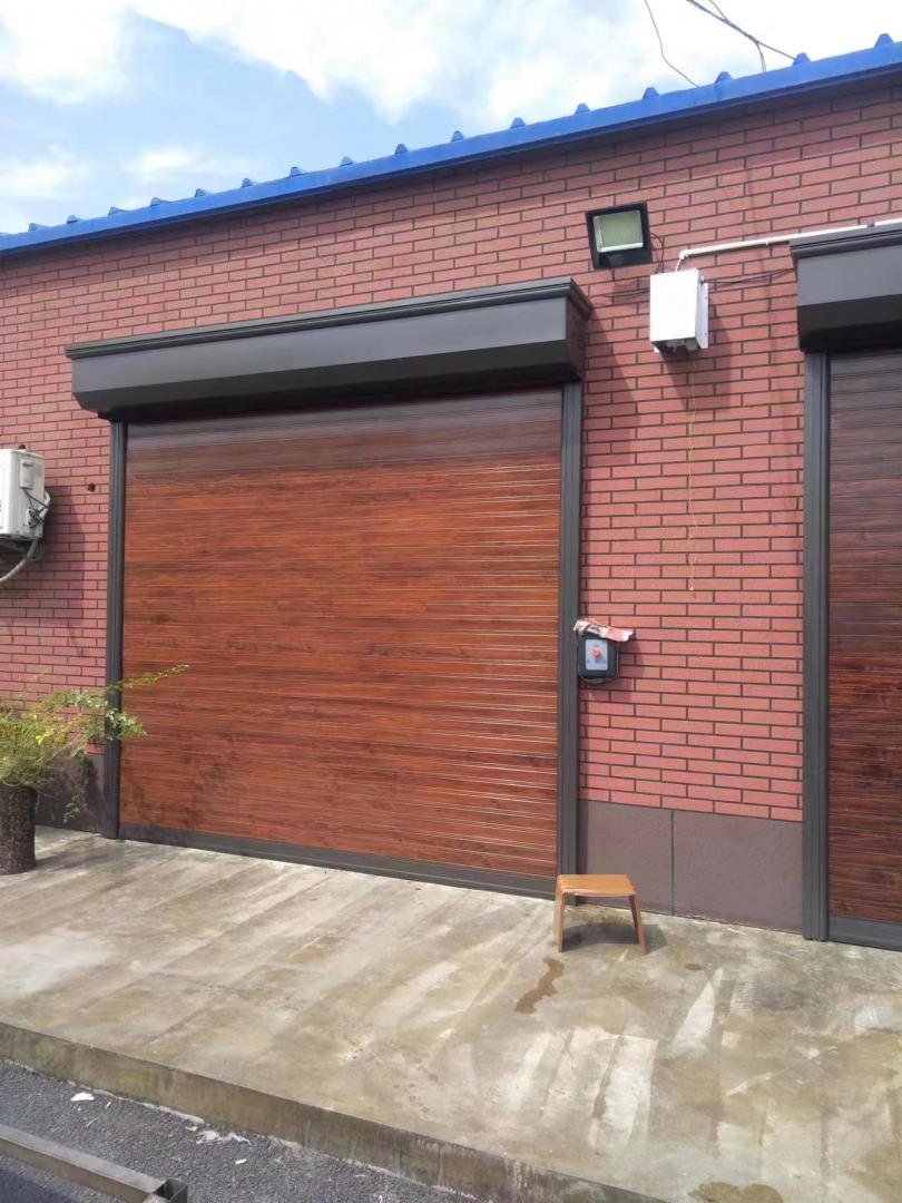 沈陽(yáng)維修安裝保溫車庫(kù)門，保溫卷簾門