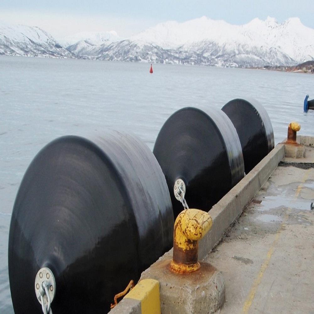 定制 專業(yè)定制船用實心碰墊 聚氨酯碰墊 碼頭橡膠碰墊