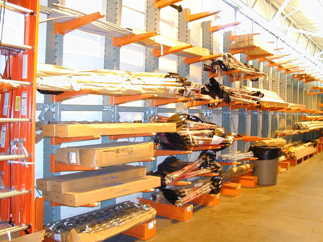 江蘇賽維亞懸臂式貨架