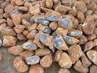 天津港進(jìn)口墨西哥瑪瑙原石礦石標(biāo)本擺件水晶擴(kuò)香石綠螢石報(bào)關(guān)清關(guān)