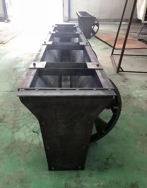 圍擋基礎(chǔ)墩模具鐵板焊接成型