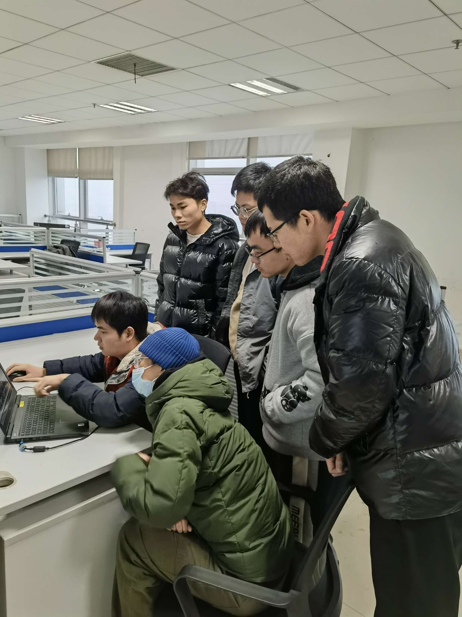 井源團(tuán)隊(duì)深入客戶現(xiàn)場(chǎng)，共謀智能化發(fā)展未來(lái)