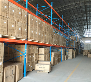 中山貨架廠專業(yè)訂制倉庫托盤式貨架