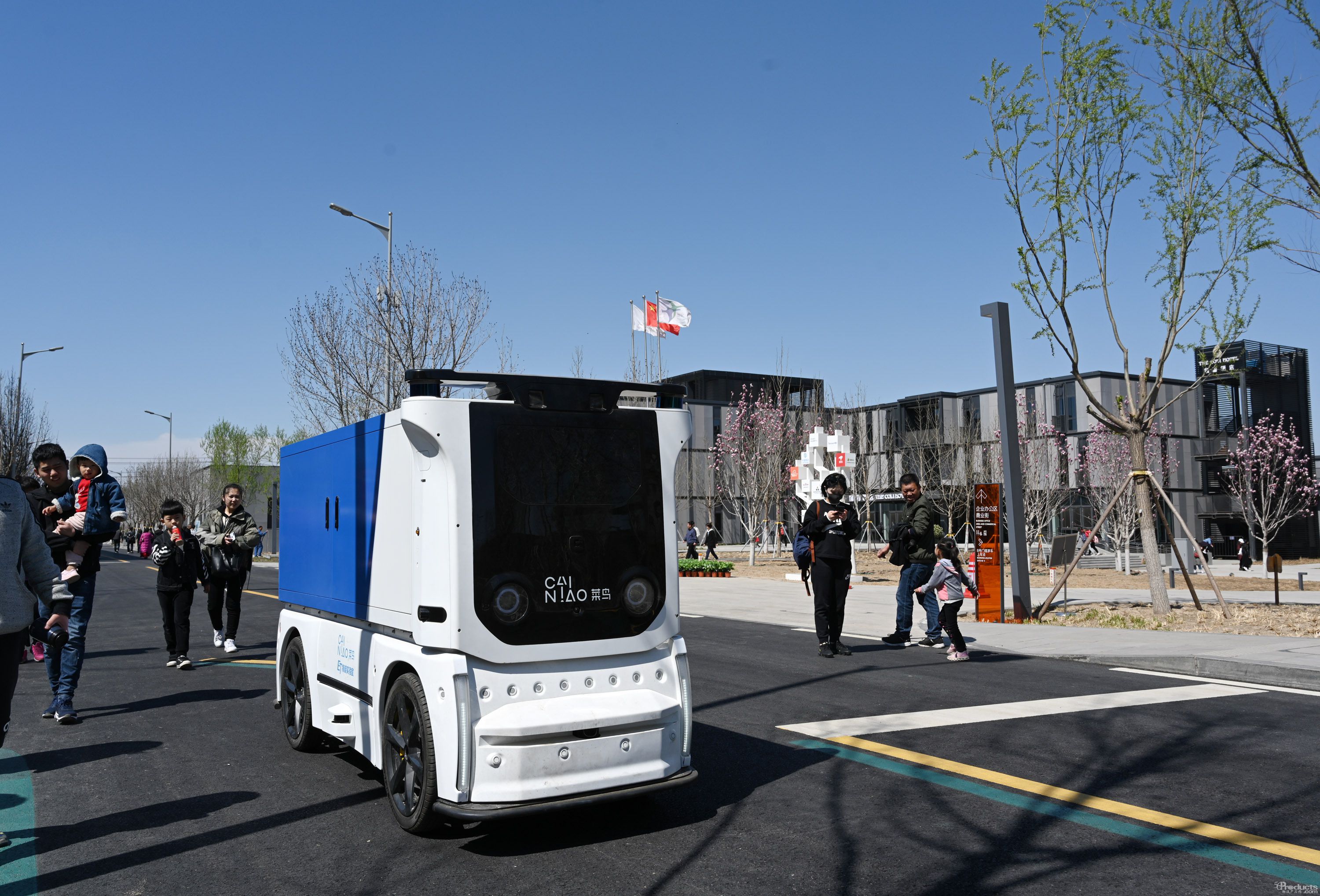 1681875679124706.jpeg 3.jpeg