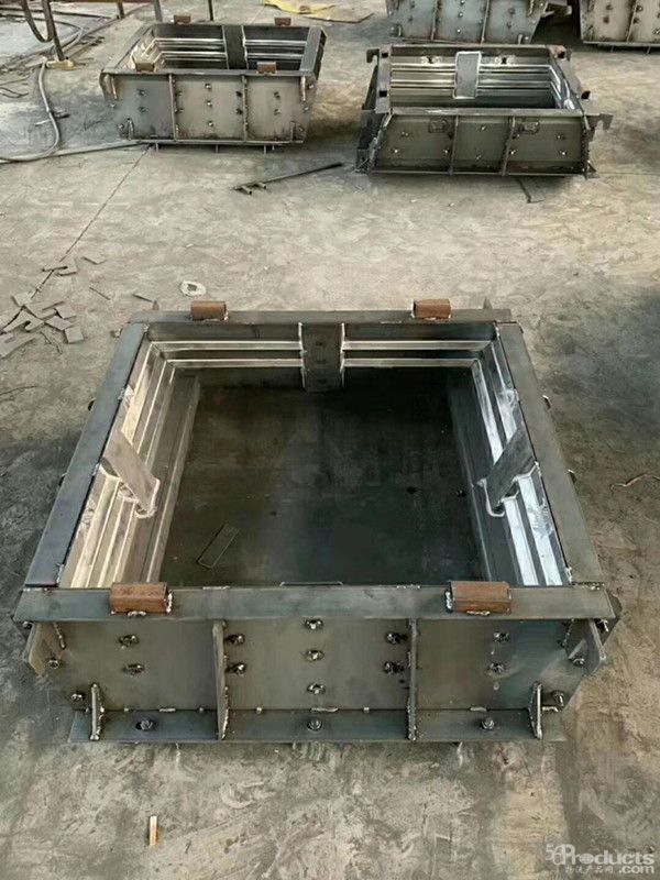 1687597958138256.jpg 框格護(hù)坡模具4.jpg