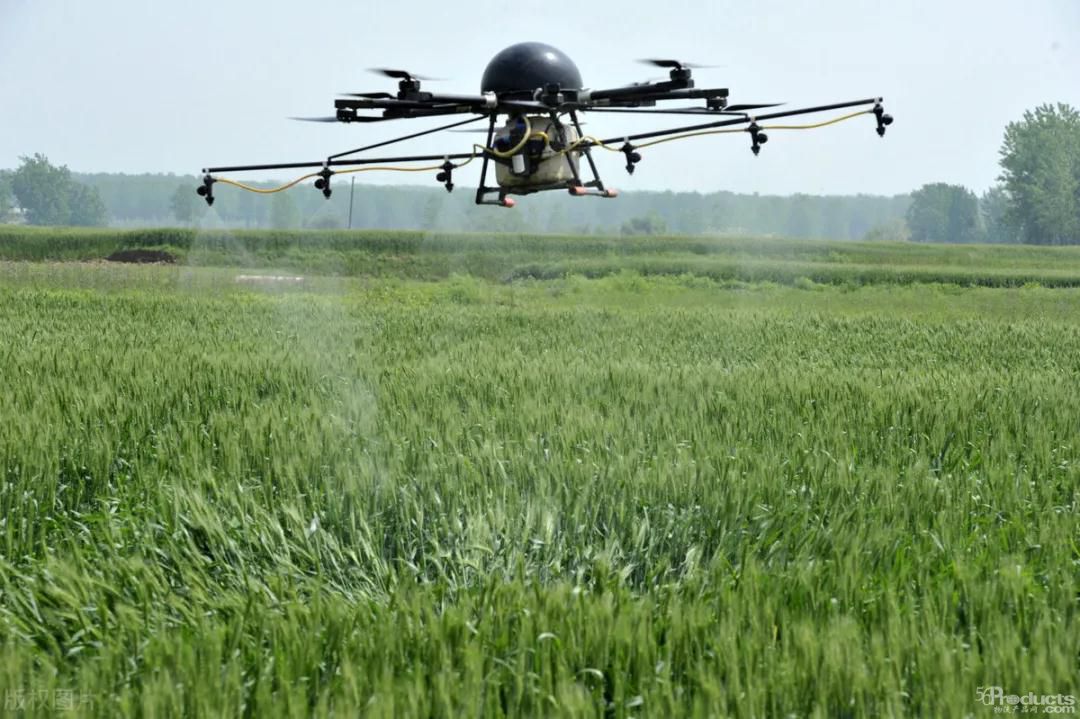 農(nóng)業(yè)無(wú)人機(jī).jpg