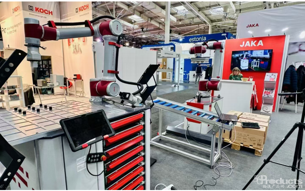 1748309555475070.png image.png