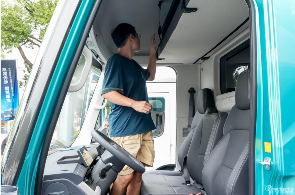 1762824248585576.jpg 4.jpg